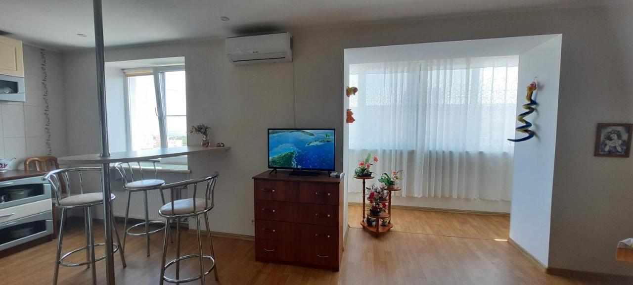 Seaview Apartment Chornomorsk Bagian luar foto